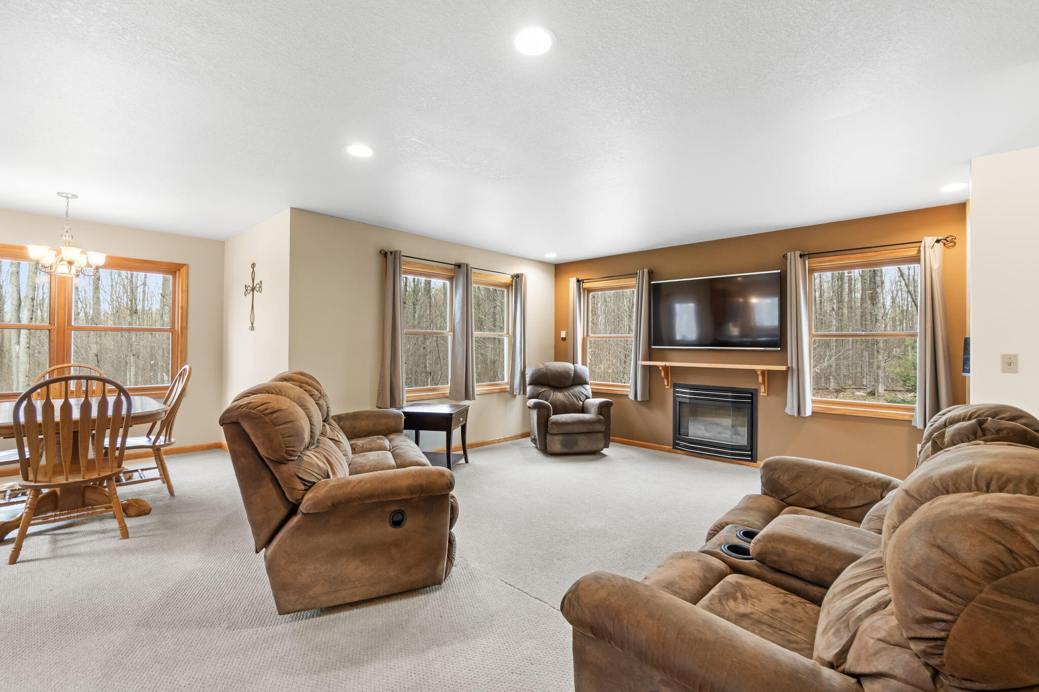 9208 Mt Frederick Road Gaylord, MI 49735 - Photo 6 of 32 Open view