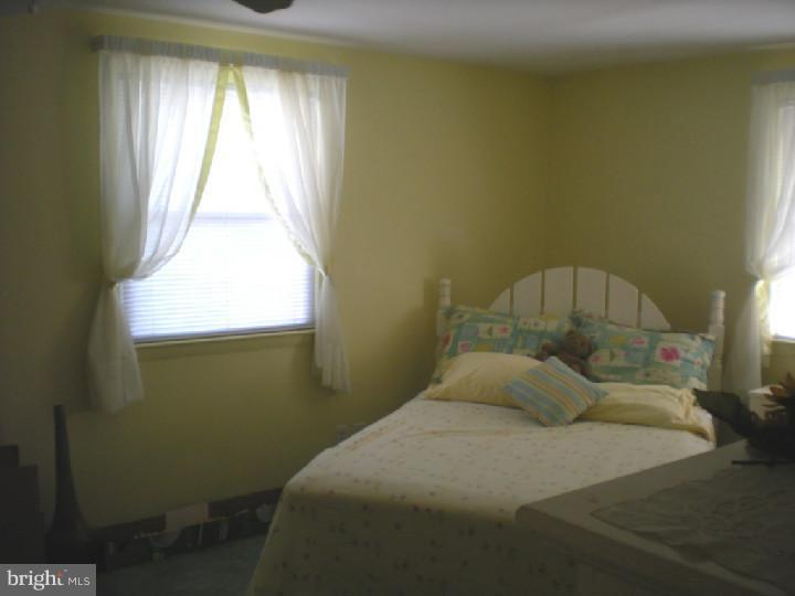 325 Candlewood Road Broomall, PA 19008 - Photo 15 of 19 Bedroom
