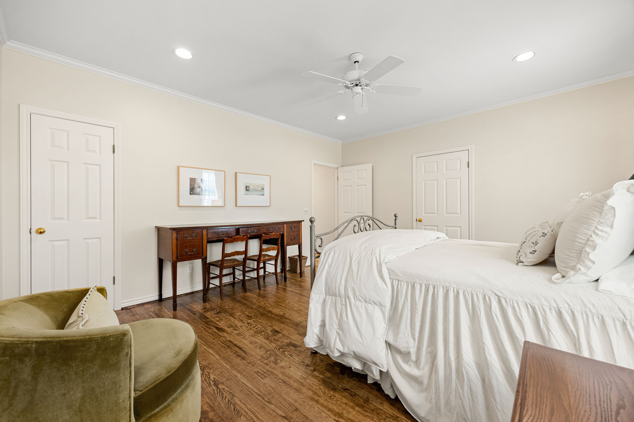 12900 Newberg Road Cat Spring, TX 78933 - Photo 22 of 39 upstairs bedroom