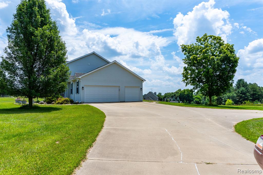 7033 Lange Road Fowlerville, MI 48836 - Photo 43 of 73