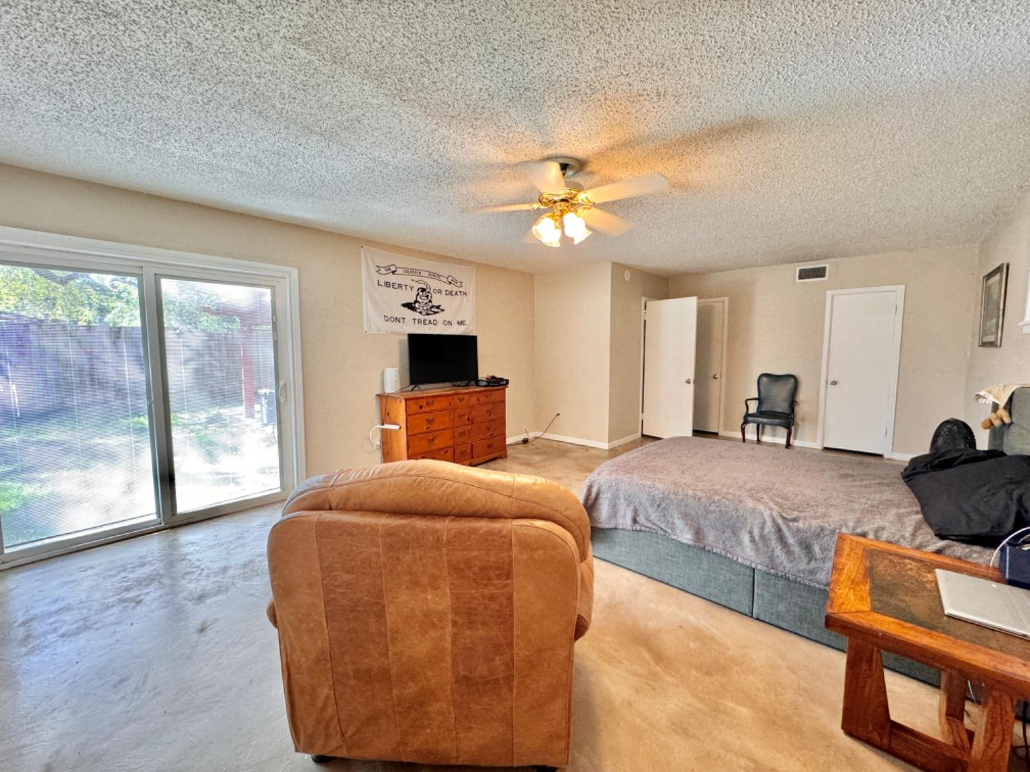 2621 23rd Street Lubbock, TX 79410 - Photo 12 of 39 Photo 11