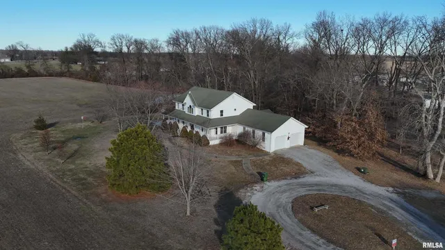 $349,000 | 102 West North Street, Ina, IL 62846