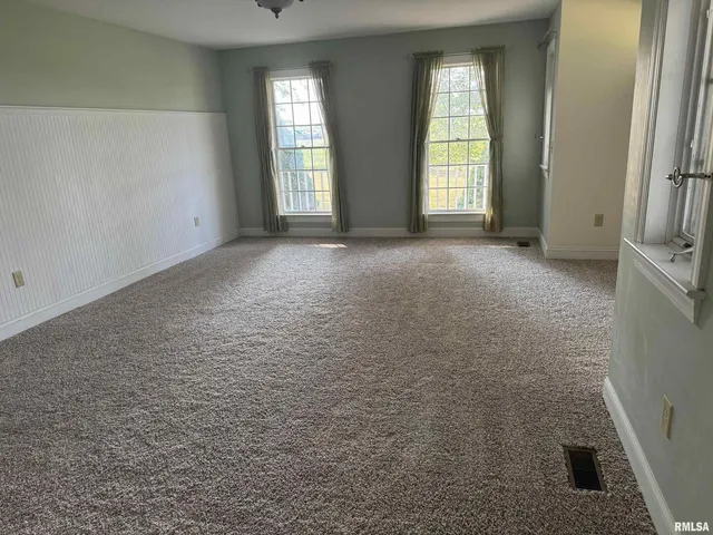 $349,000 | 102 West North Street, Ina, IL 62846