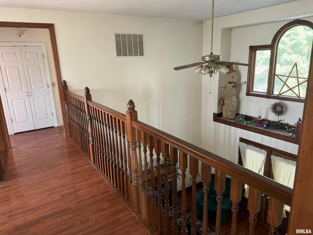 $349,000 | 102 West North Street, Ina, IL 62846