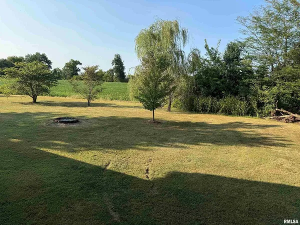 $339,900 | 102 West North Street, Benton, IL 62812