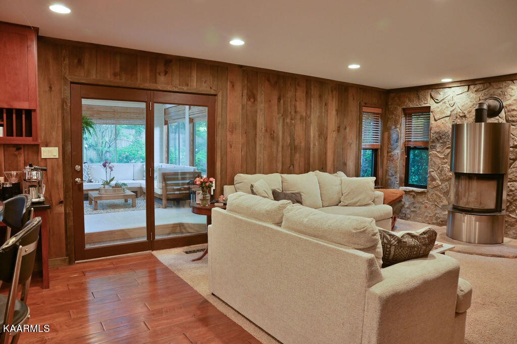 111 Connors Drive Oak Ridge, TN 37830 - Photo 12 of 40 Gallery Image 12