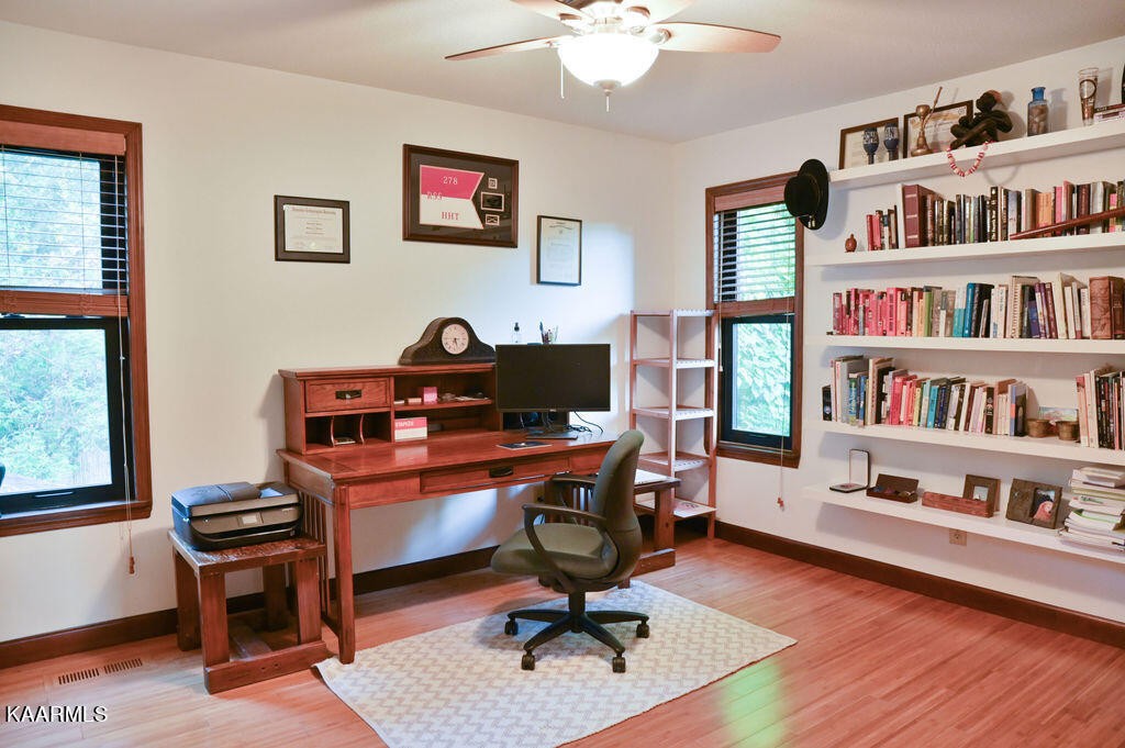 111 Connors Drive Oak Ridge, TN 37830 - Photo 20 of 40 Gallery Image 20