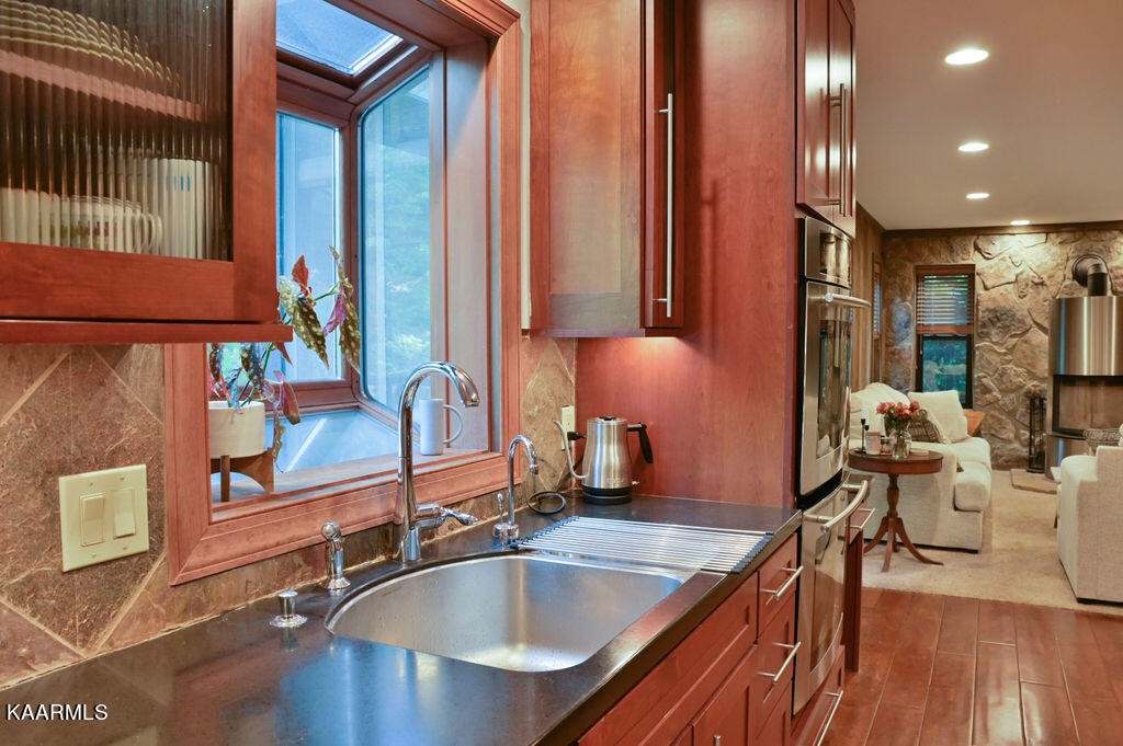 111 Connors Drive Oak Ridge, TN 37830 - Photo 9 of 40 Gallery Image 9