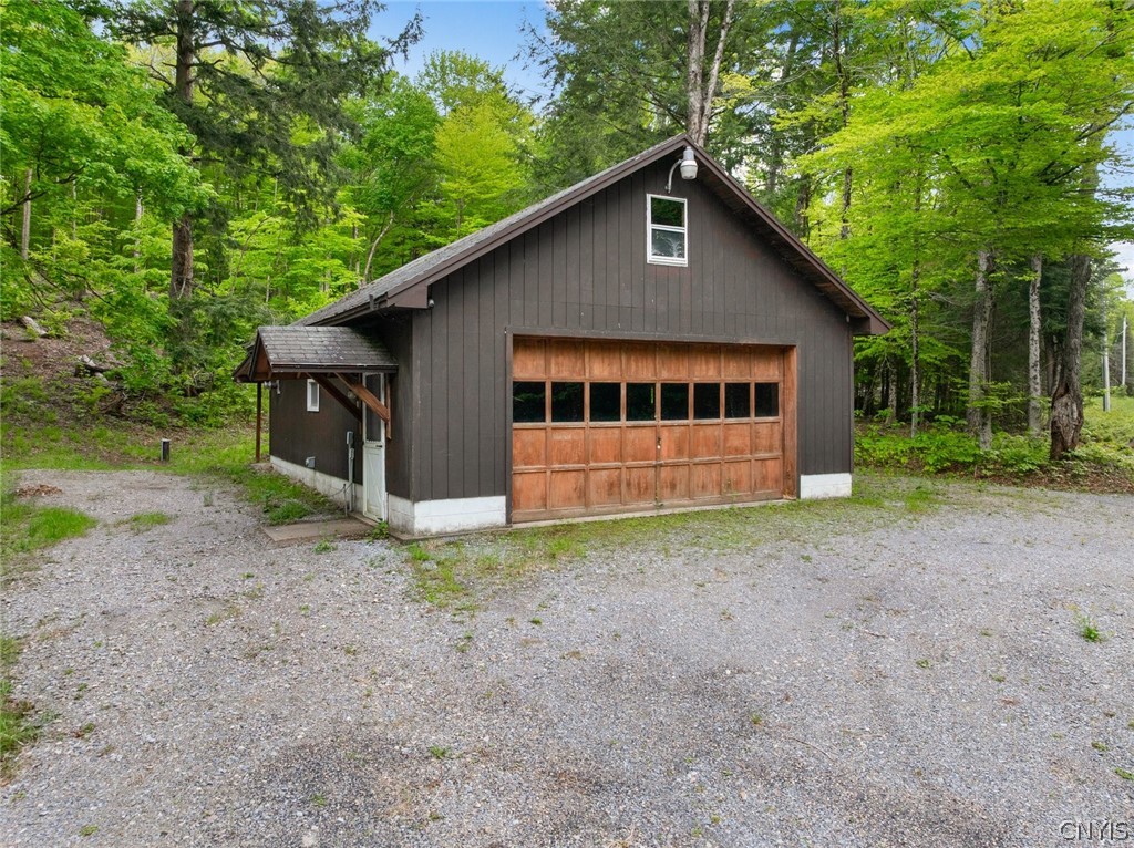 152 Silverstone Road Russia, NY 13438 - Photo 3 of 29