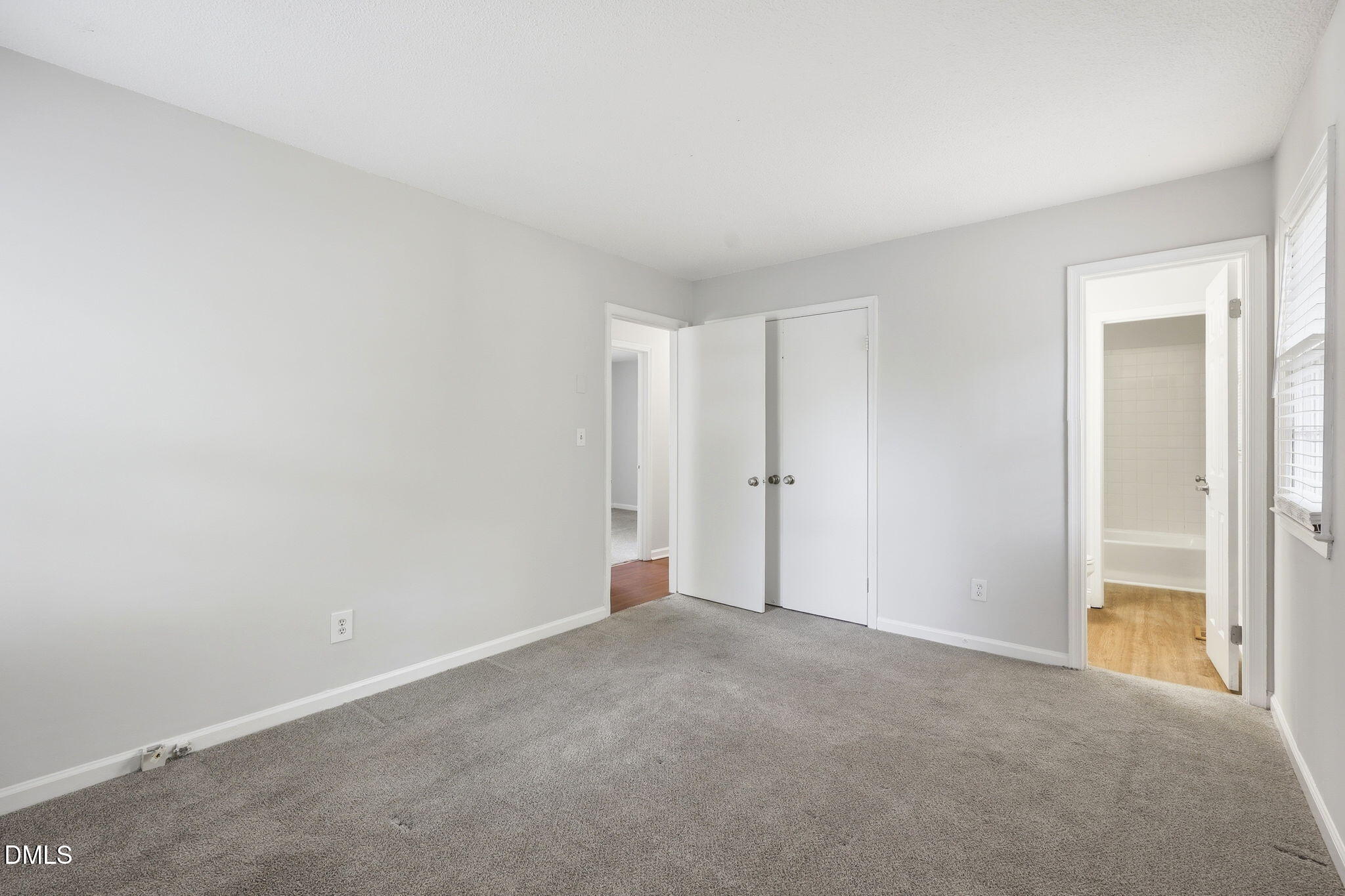 305 Sawmill Road Raleigh, NC 27615 - Photo 14 of 29 26-web-or-mls-IMG_1636