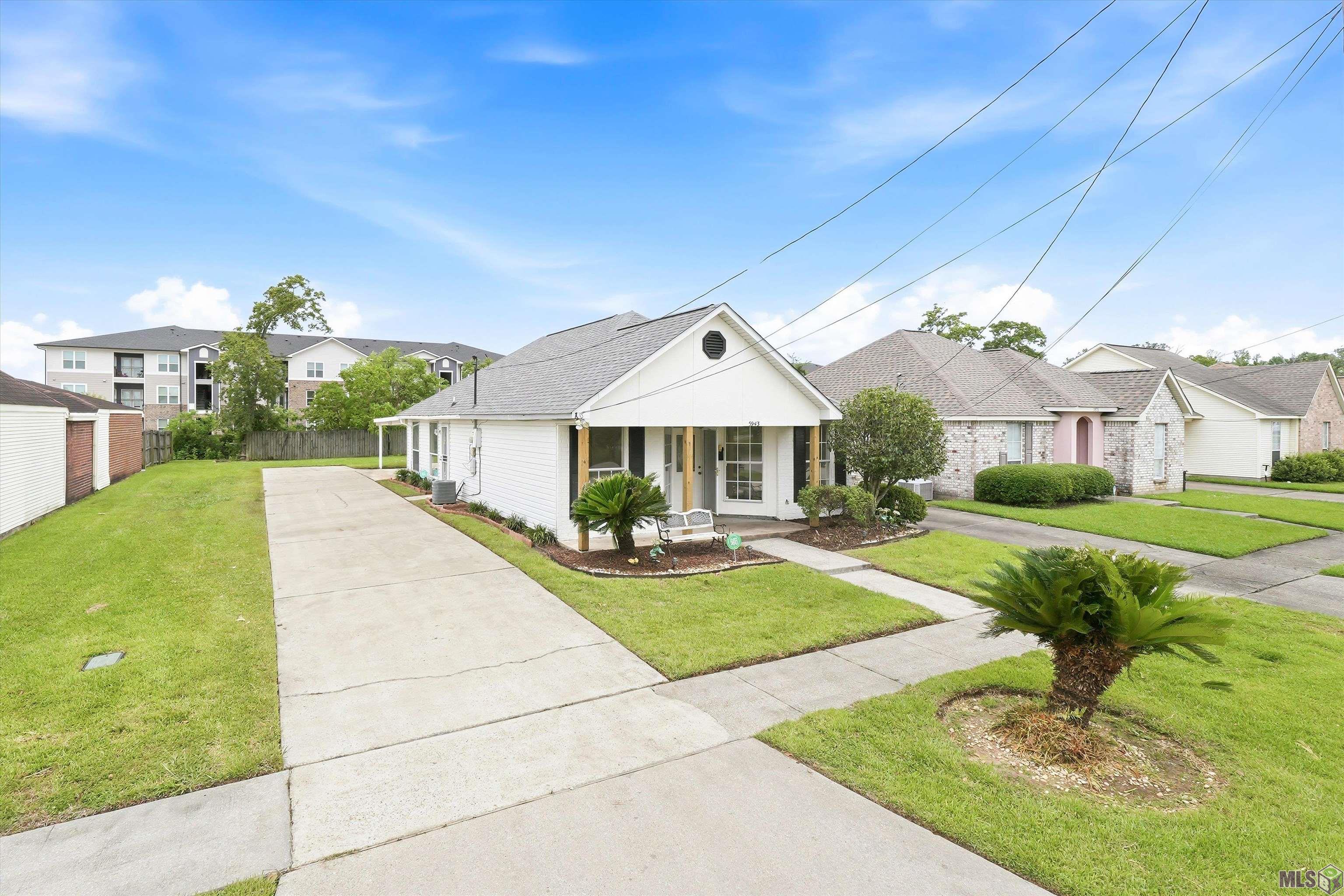 5943 Timbercreek Avenue Baton Rouge, LA 70806 - Photo 2 of 17