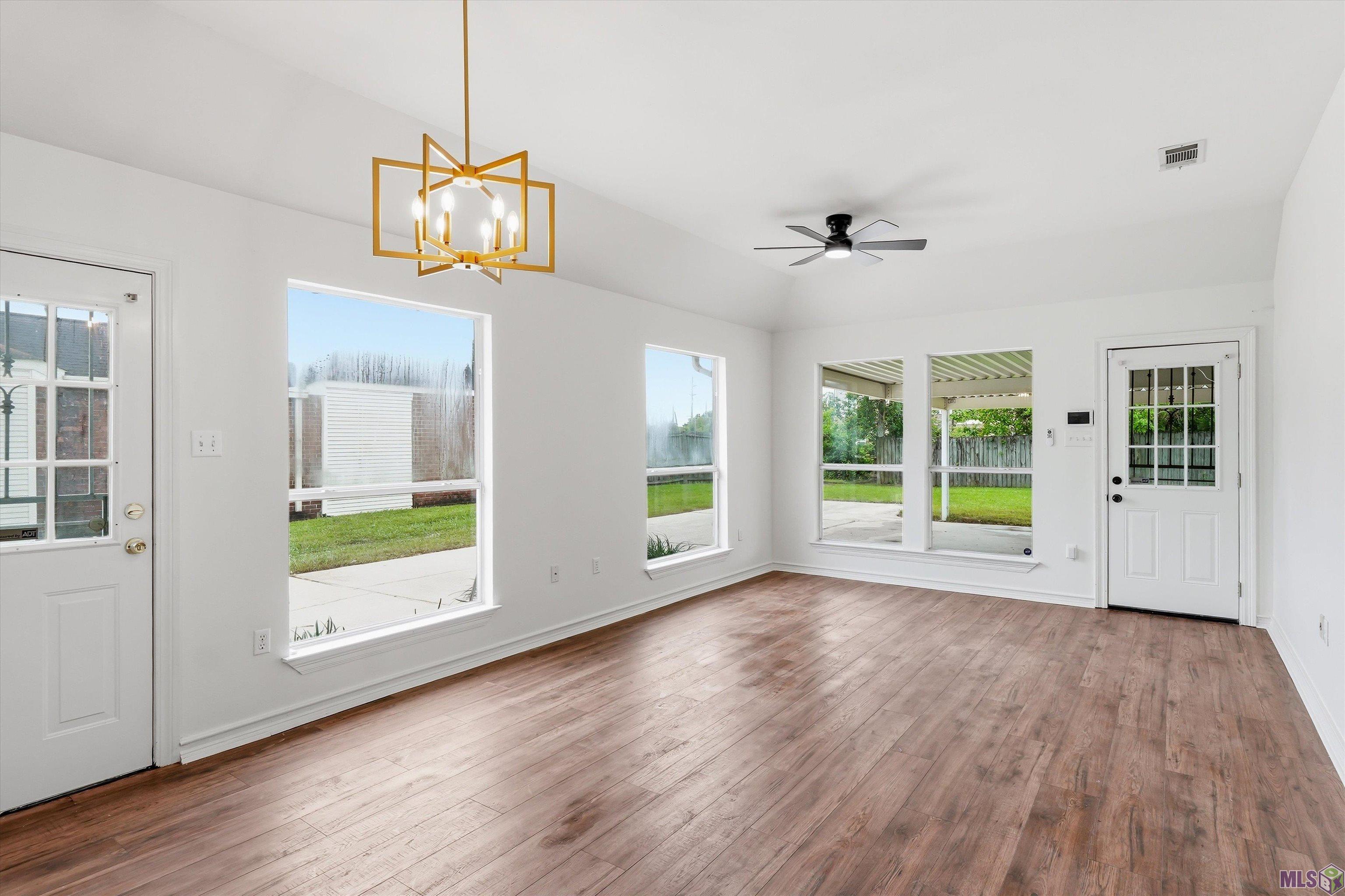 5943 Timbercreek Avenue Baton Rouge, LA 70806 - Photo 8 of 17