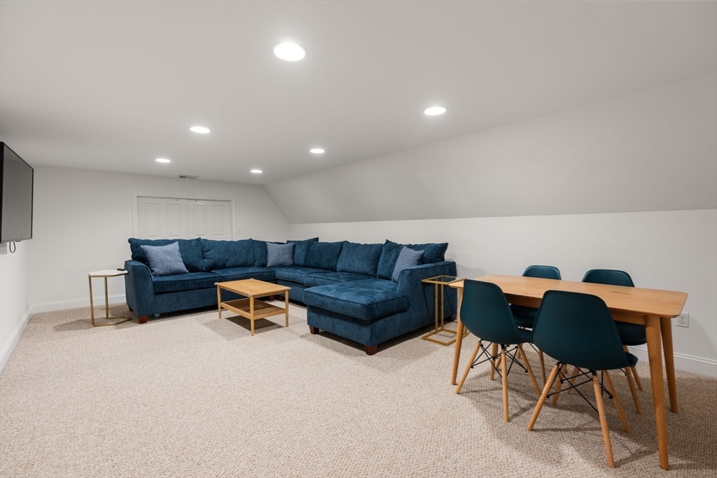 99 Parker Road Wellesley, MA 02482 - Photo 29 of 37