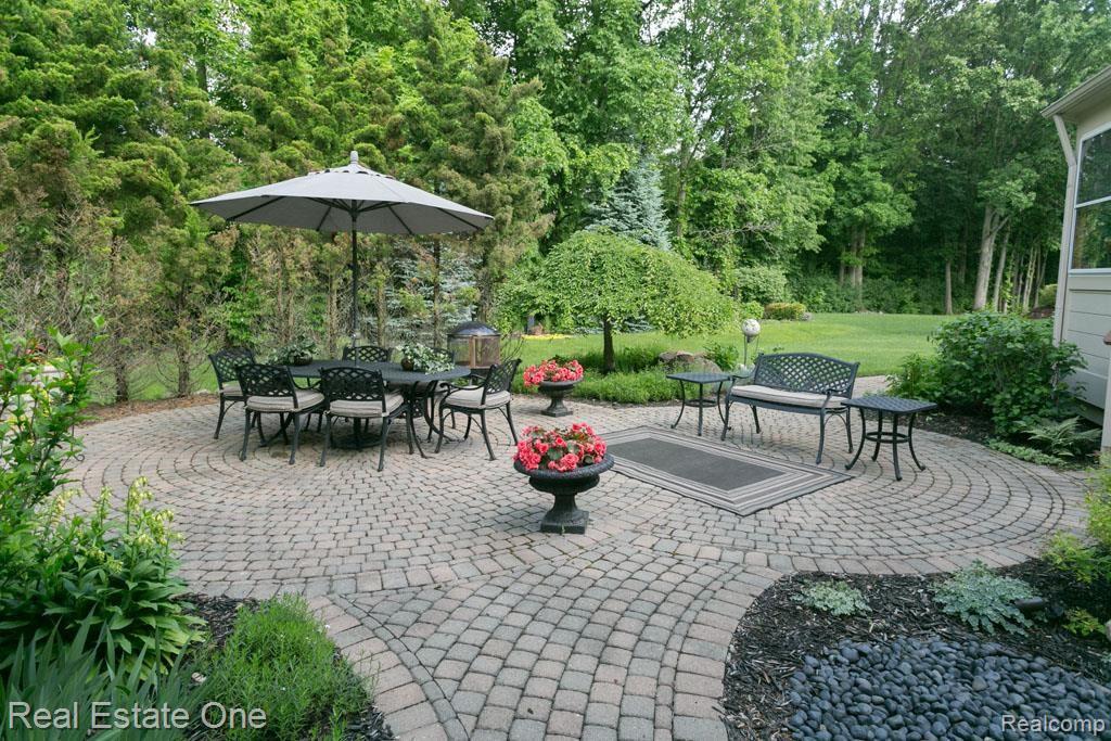 3695 Piedmonte Drive Rochester, MI 48306 - Photo 41 of 49 4Y0A2698.jpg