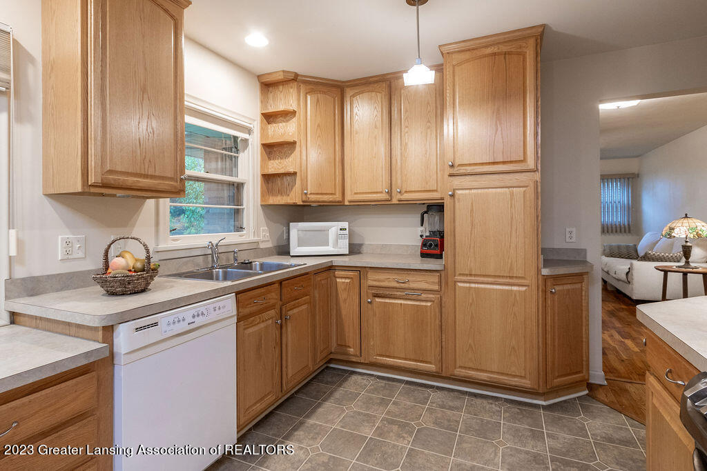 4591 Arrowhead Road Okemos, MI 48864 - Photo 11 of 37 Final-8