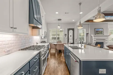 $1,695,000 | 3649 Shelby Drive, Fort Worth, TX 76109