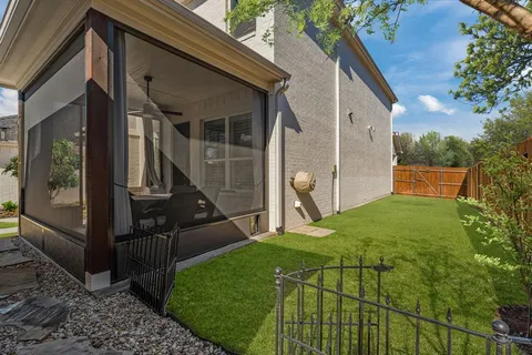 $1,695,000 | 3649 Shelby Drive, Fort Worth, TX 76109