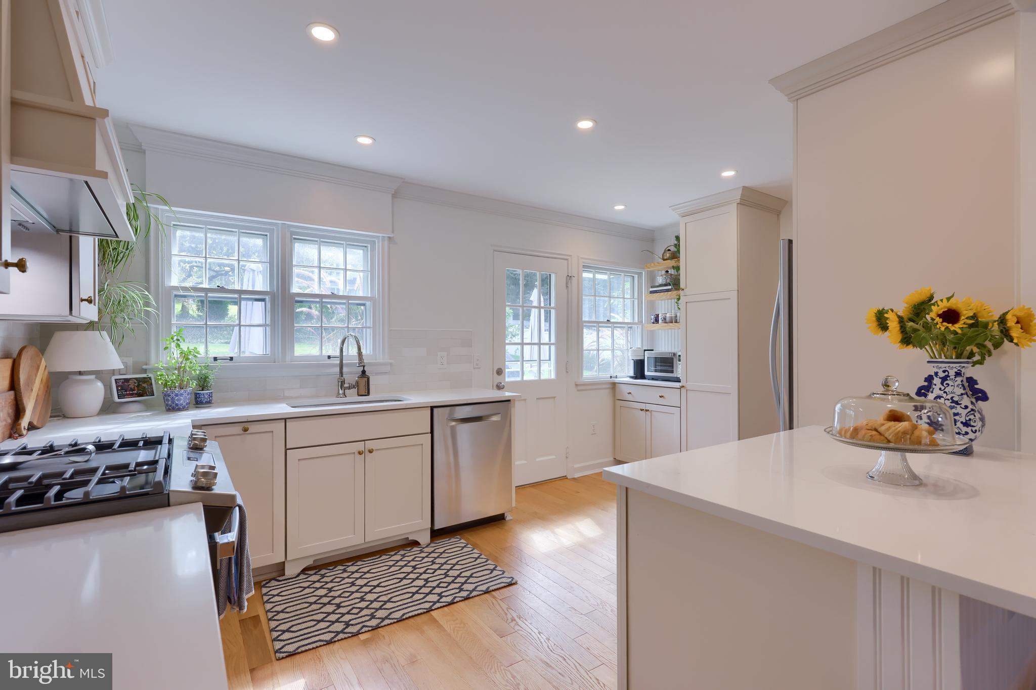 166 Highland Road York, PA 17403 - Photo 14 of 41 Gallery Image 14
