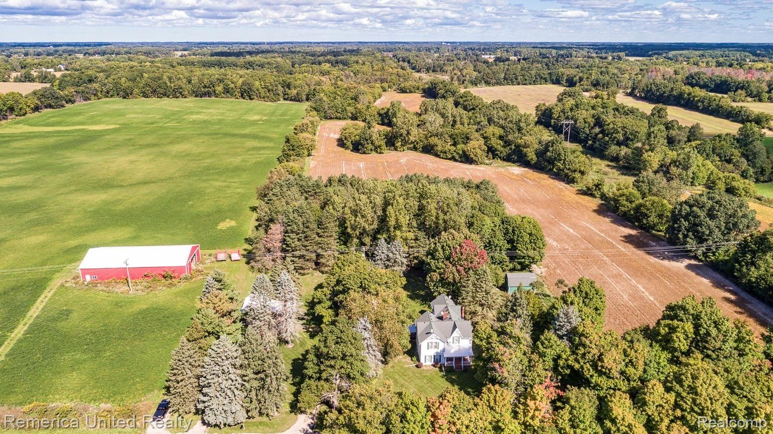 1445 East Cohoctah Road Howell, MI 48855 - Photo 54 of 64 DJI_0008.jpg