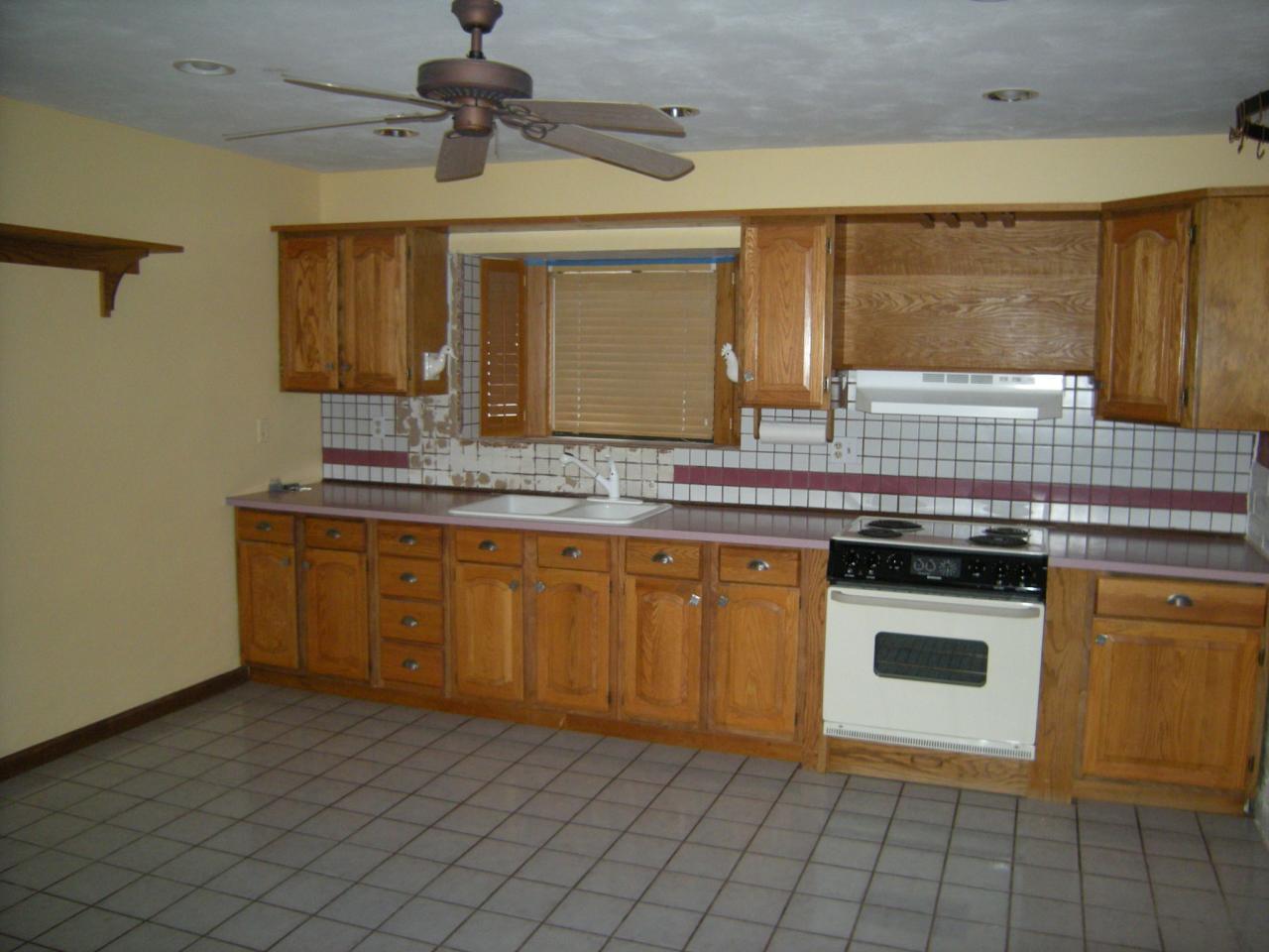 20515 West Telegram Path Road Buckeye, AZ 85326 - Photo 6 of 7 Kitchen