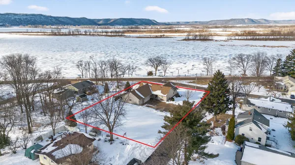 $760,000 | 89 West 2nd Street, Buffalo City, WI 54622