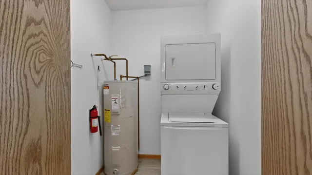 $765,000 | 89 West 2nd Street, Buffalo City, WI 54622