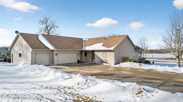 $765,000 | 89 West 2nd Street, Buffalo City, WI 54622
