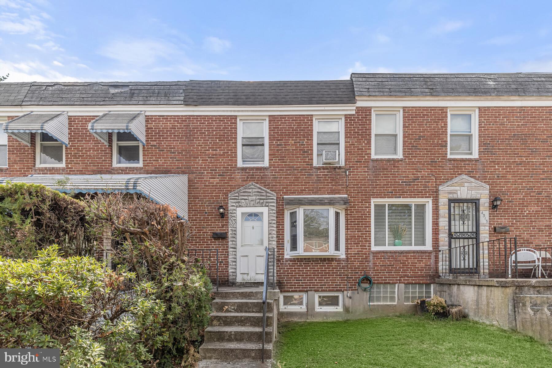4317 Cedar Garden Road Baltimore, MD 21229 - Photo 3 of 20