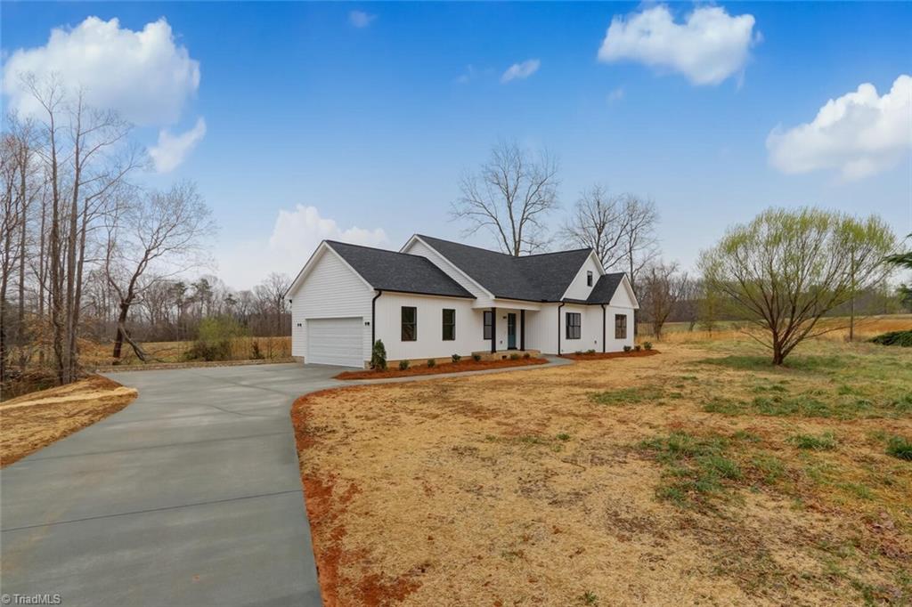 310 Johnson Road Reidsville, NC 27320 - Photo 5 of 45