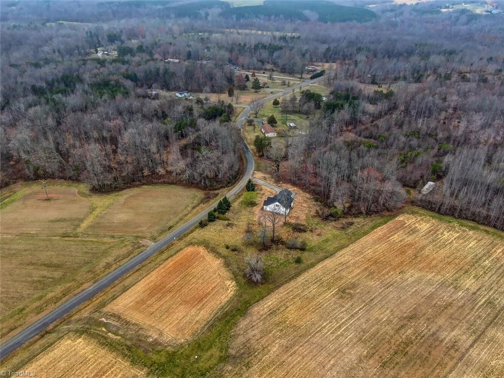 310 Johnson Road Reidsville, NC 27320 - Photo 8 of 45