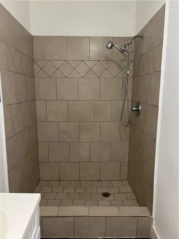 $2,300 | 1409 Orange Street, Redlands, CA 92374