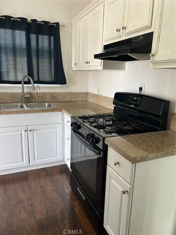 $2,300 | 1409 Orange Street, Redlands, CA 92374