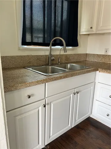 $2,300 | 1409 Orange Street, Redlands, CA 92374