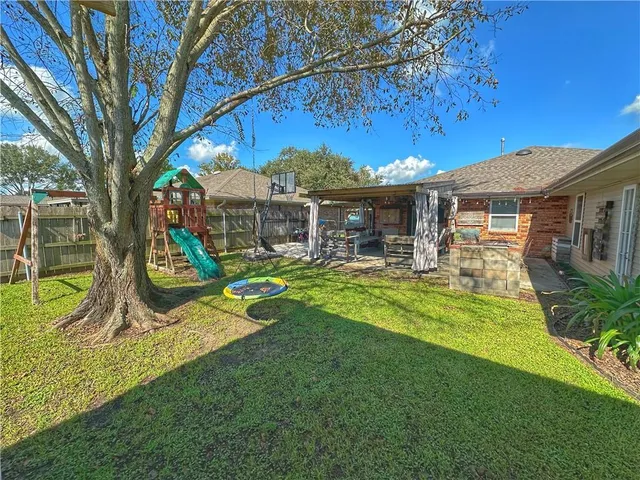 $348,500 | 214 Ormond Village Drive, Destrehan, LA 70047