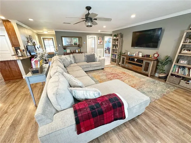 $348,500 | 214 Ormond Village Drive, Destrehan, LA 70047