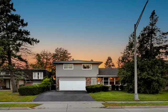 $429,000 | 1324 South Main Street, Lombard, IL 60148