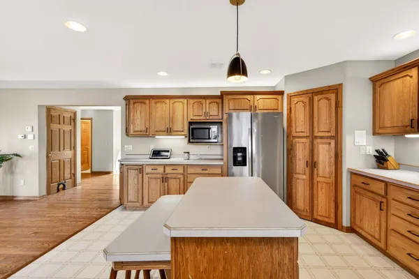 $524,900 | 76 Shore Drive, Clintonville, WI 54929