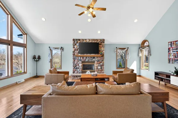 $524,900 | 76 Shore Drive, Clintonville, WI 54929