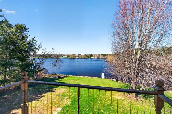 $524,900 | 76 Shore Drive, Clintonville, WI 54929