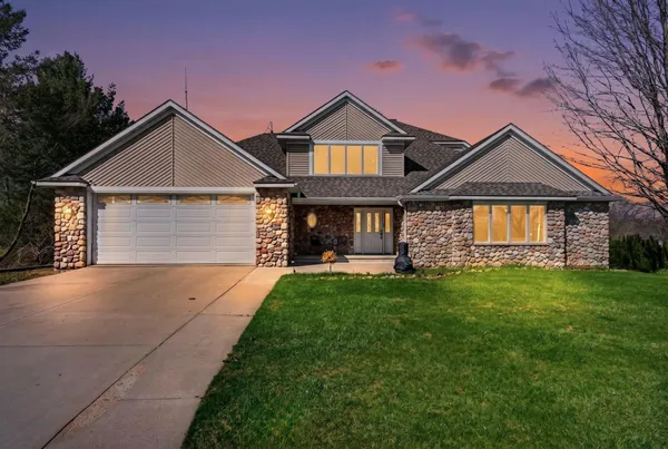 $524,900 | 76 Shore Drive, Clintonville, WI 54929
