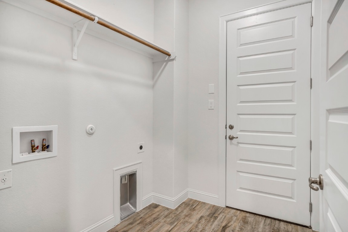 2313 Base Burner Path Leander, TX 78641 - Photo 21 of 26 a view of an empty walk in closet