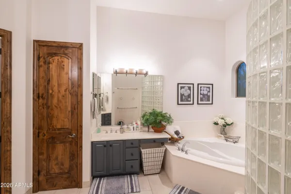 $1,575,000 | 2040 North Woodruff, Mesa, AZ 85207