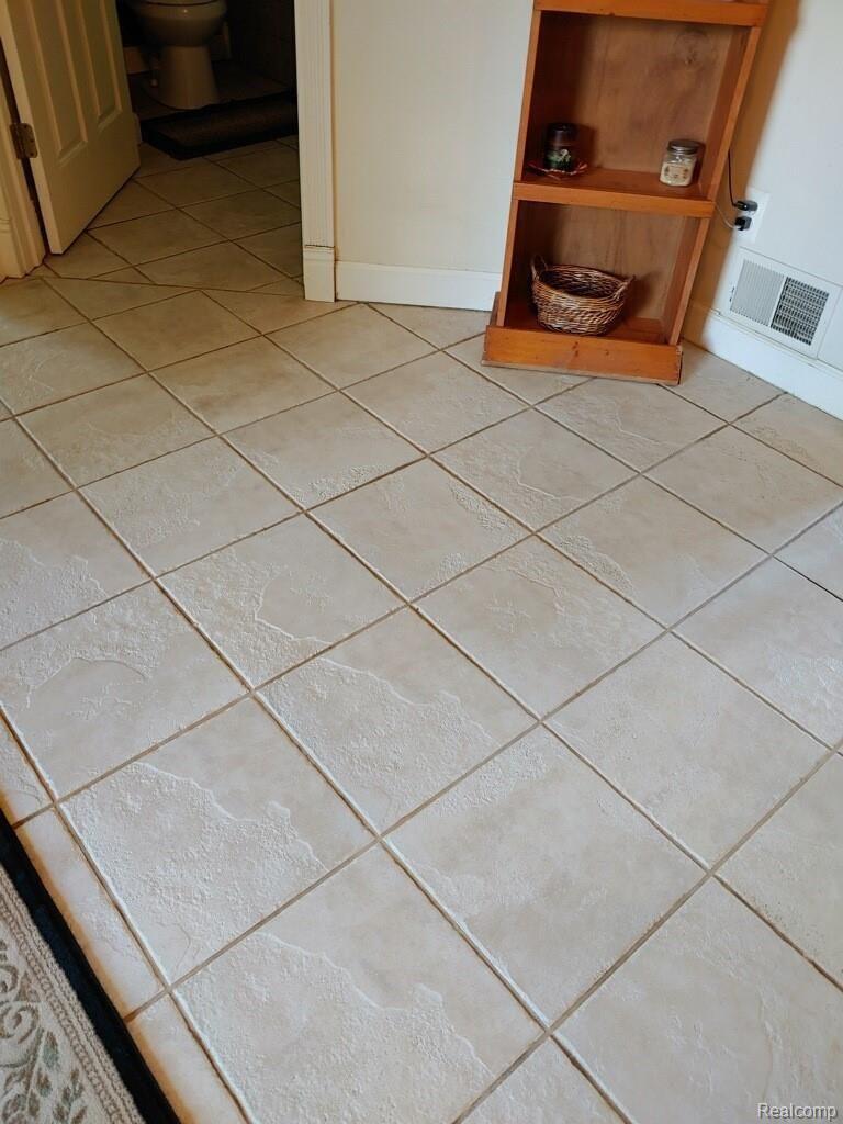 18309 Hickory Ridge Road Fenton, MI 48430 - Photo 20 of 58 imagejpeg_0(24).jpg