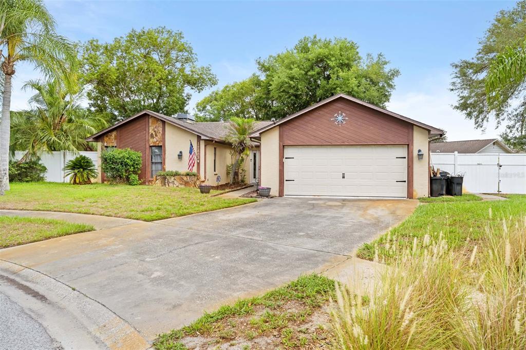 12803 Red Maple Court Hudson, FL 34669 - Photo 3 of 46