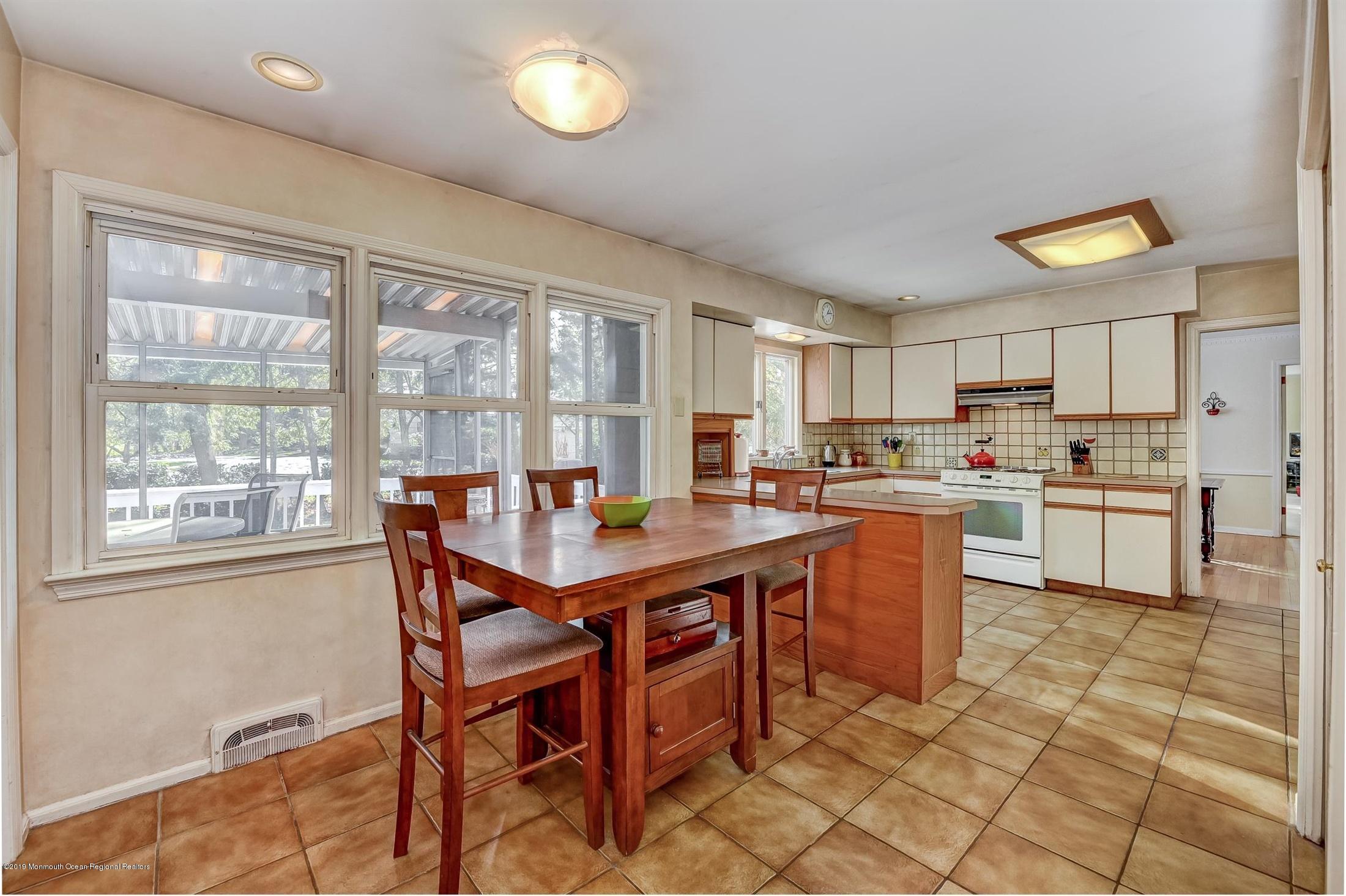 3 Fairway East Colts Neck, NJ 07722 - Photo 20 of 54 19-Kitchen