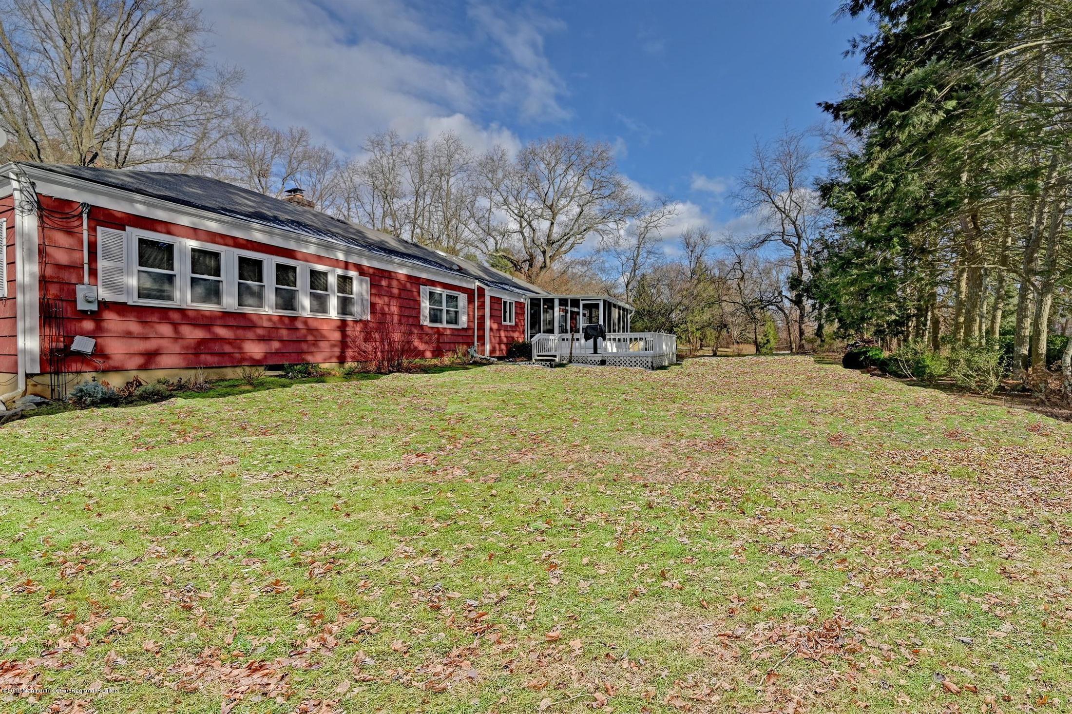 3 Fairway East Colts Neck, NJ 07722 - Photo 32 of 54 31-Backyard