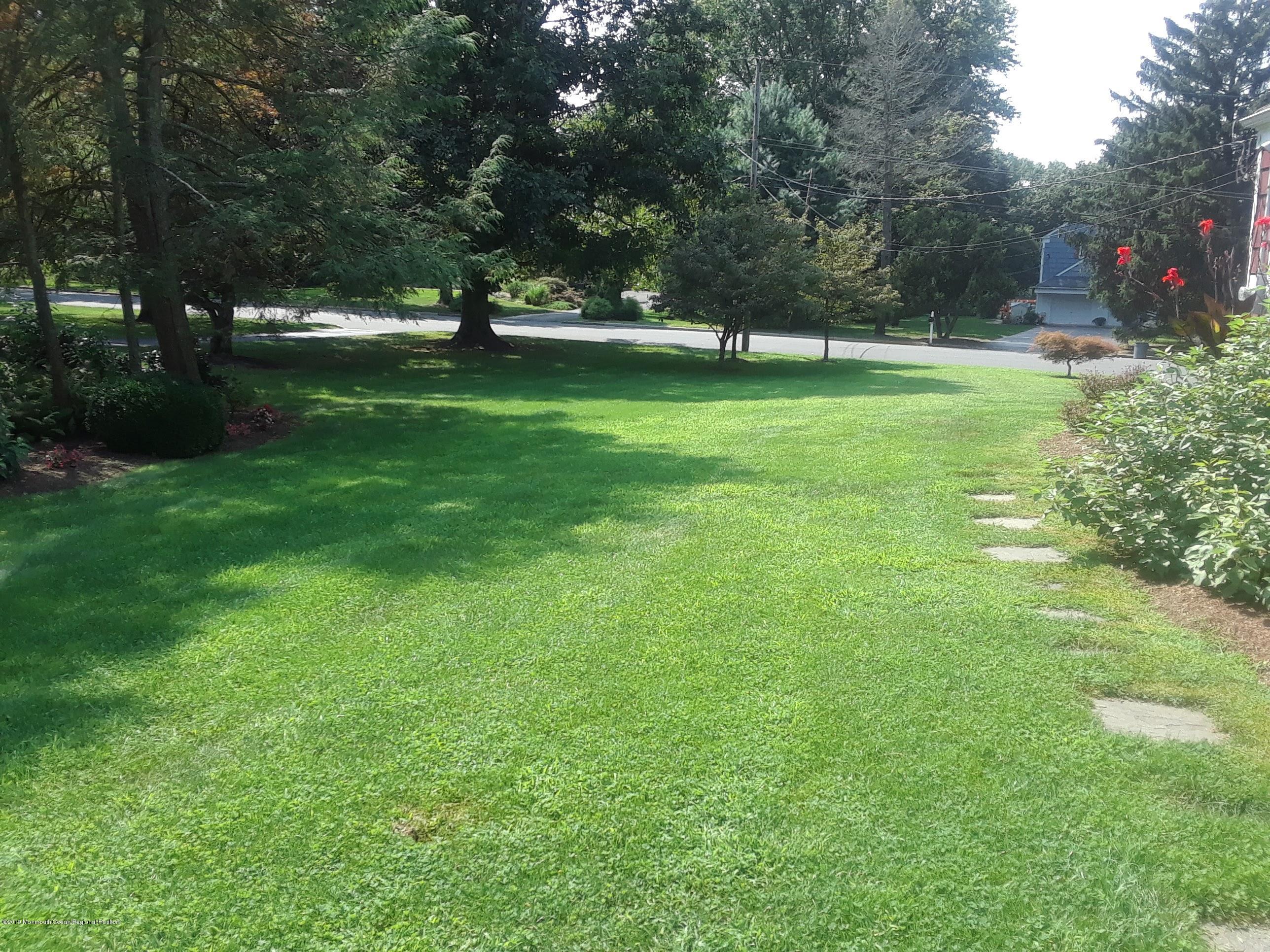 3 Fairway East Colts Neck, NJ 07722 - Photo 43 of 54 20170821_143816