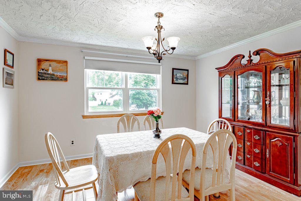 235 Sandringham Road Cherry Hill, NJ 08003 - Photo 7 of 24 Dining Room