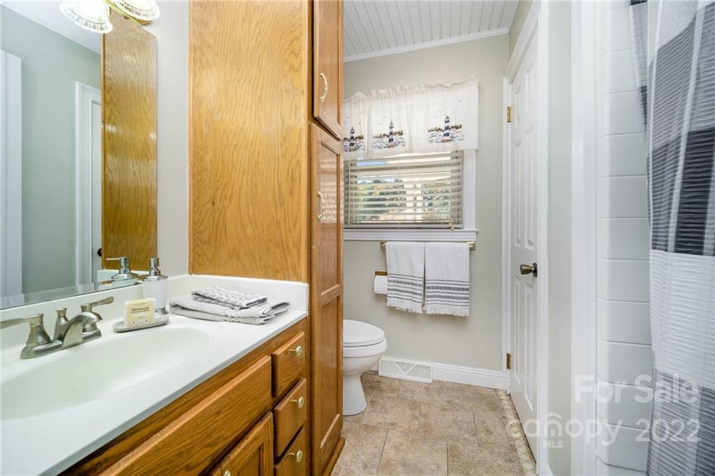 40769 Hearne Road New London, NC 28127 - Photo 20 of 35 Gallery Image 20