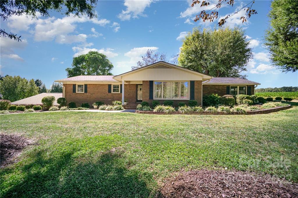40769 Hearne Road New London, NC 28127 - Photo 2 of 35 Gallery Image 2